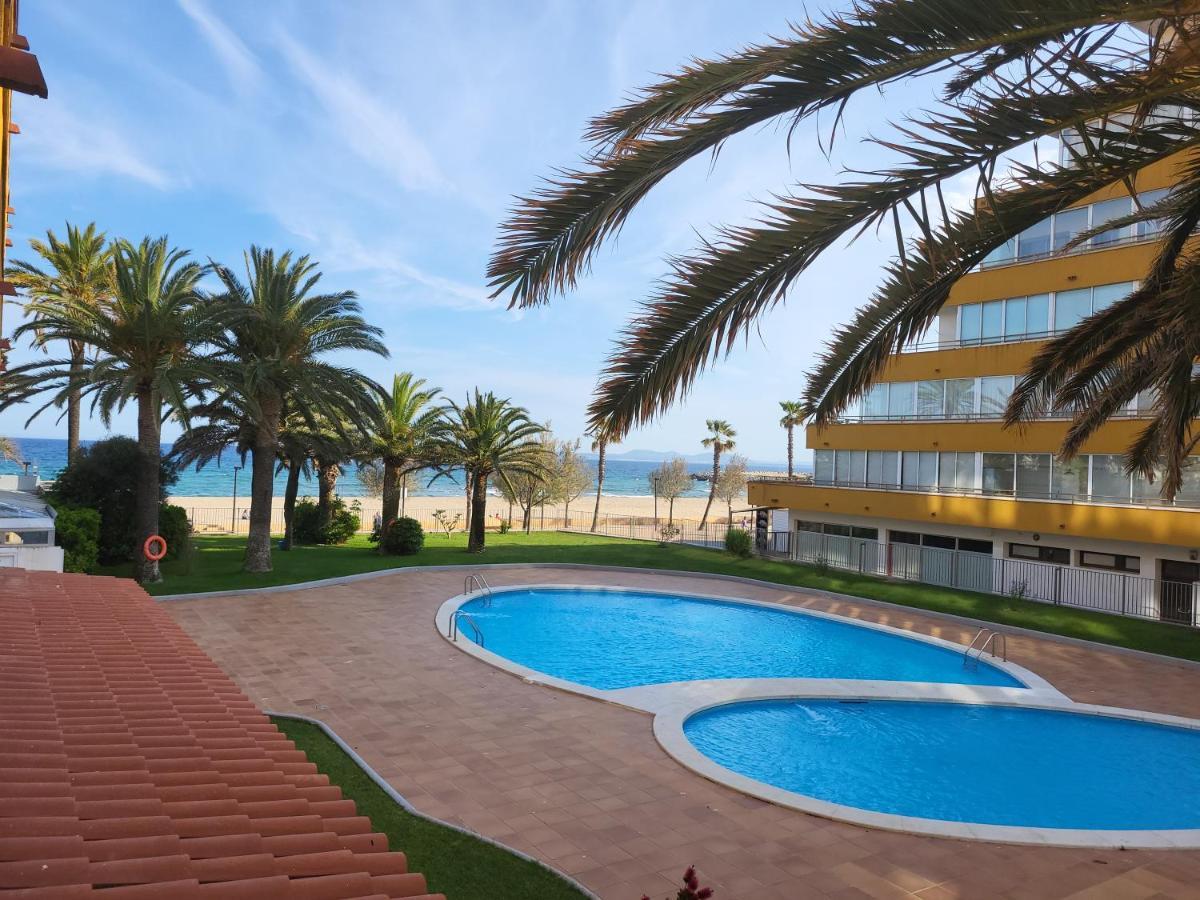 Superbe Apartement En Residence Avec Piscine Roses Eksteriør billede