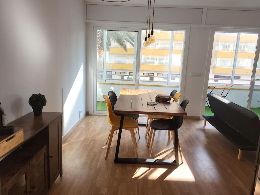 Superbe Apartement En Residence Avec Piscine Roses Eksteriør billede