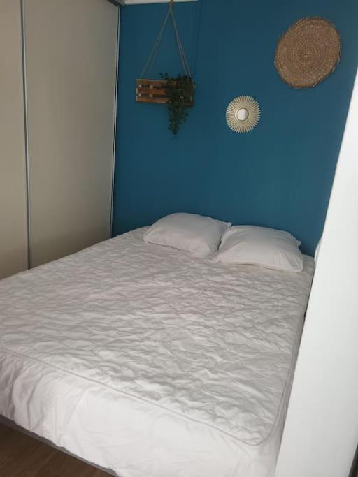 Superbe Apartement En Residence Avec Piscine Roses Eksteriør billede