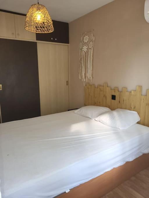Superbe Apartement En Residence Avec Piscine Roses Eksteriør billede